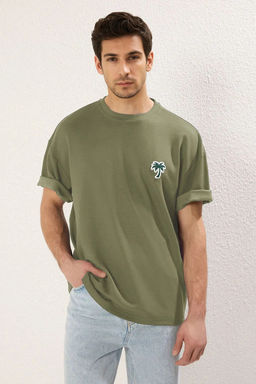 TRENDYOL MAN Lacivert Unisex Oversize/Genis Kesim Palmiye Patchli Interlok T-Shirt TMNSS25TS00024 - Trendyolmilla фото 2