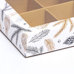 Коробка под 4 конфеты, 12.6×12.6×3.5 «Новогодние игрушки»
