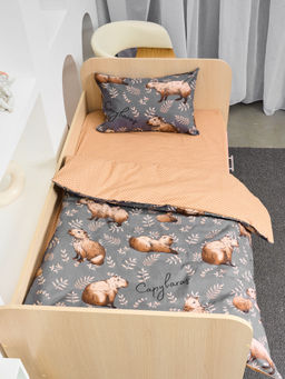 Постельное белье детское поплин с простыней на резинке - Капибары Детский