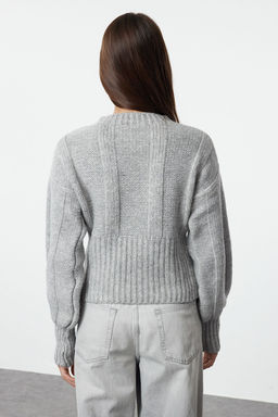 TRENDYOLMILLA Gri Sac Orgu Bisiklet Yaka Triko Kazak TWOAW25KZ00174