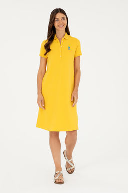 Женское шафрановое трикотажное платье Неожиданная скидка в корзине