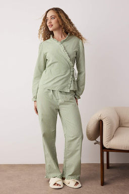 Koyu Yesil Cizgili Poplin Dokuma Pijama Tak?m? THMAW26PT00098