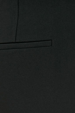 Брюки из эластичной поливискозы на резинке сзади