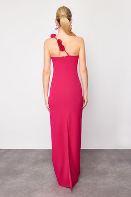 Limited Edition Pembe Vucuda Oturan Gul Aksesuarl? Orme Uzun Abiye Elbise TPRSS24AE00047 - Trendyolmilla фото 6