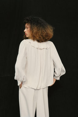 SATIN BLOUSE WITH RUFFLES AND SHOULDER PADS - Zara фото 18