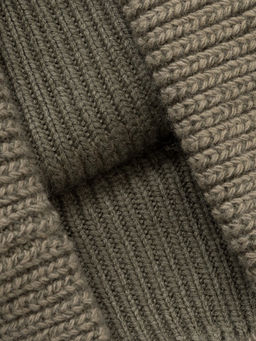 Шапка жен. пух енот+шерсть+виск LB-N88070 olive