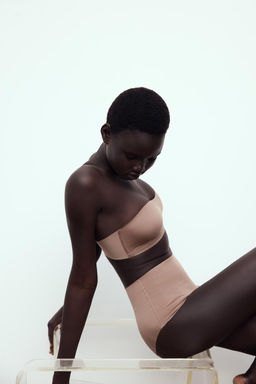 POLYAMIDE BLEND BANDEAU BRA - Zara фото 8