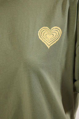 TRENDYOLMILLA Siyah %100 Pamuk On ve Arka Kabartma Bask?l? Oversize/Genis Kal?p Orme T-Shirt TWOSS23TS00355  фото 7