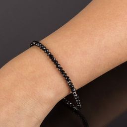 Браслет из черной Шпинели
