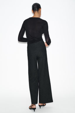 BOUCL_ METALLIC THREAD TROUSERS - Zara фото 6
