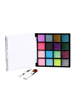 Набор косметики для девочки: тени, кисть, аппликатор