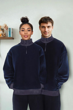 TRENDYOL MAN Lacivert Oversize/Genis Kesim Dik Yaka Renk Blok Anti-pilling Polar Polar Sweatshirt TMNAW24SW00036