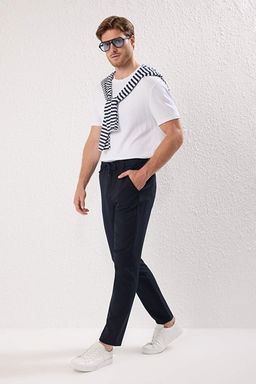 Lacivert Slim Fit Beli Ba_lama Detayl_ Lastikli Kuma_ Dokuma Pantolon TMNAW25PL00027