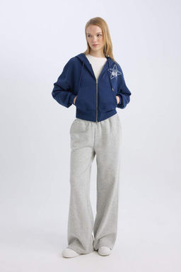 Классные широкие штанины, эластичный пояс, шнуровка, карман, широкие брюки. Базовый однотонный серый низ спортивного костюма. - Defacto фото 2