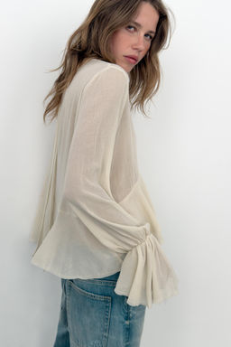 TOP SEMITRANSPARENTE VOLANTES / Crudo - Zara фото 4