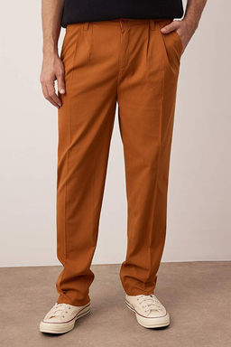 Tar__n Pileli Klasik Baggy Fit Kuma_ Pantolon TMNSS24PL00024
