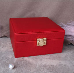 Шкатулка для украшений 17x17x9 см/ 318 Красный /уп 48/ 738374