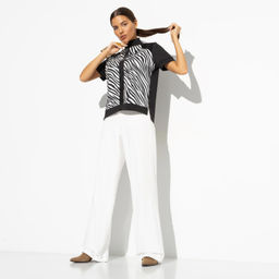 Водолазка с экокожей
 Фирменное приветствие (magic) - Charutti фото 13