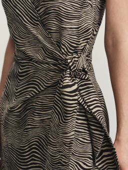 Мини сарафан на запах / Zarina  фото 7