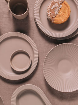 Тарелки Magistro Jarwah Lausanne, d=25 см, обеденные, набор 2 шт., фарфор, бежевые