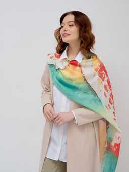 Палантин с бахромой. Рисунок нанесен вручную