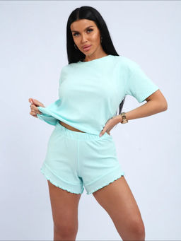 150 Костюм с шортами