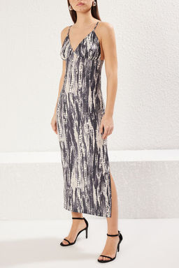 Siyah Bask?l? Ask?l? V Yaka Bodycone/Vucuda Oturan Esnek Maxi Orme Elbise TWOSS25EL00095 - Trendyolmilla фото 4