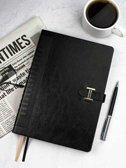 Ежедневник недатированный ESCALADA, А5+, 160 л., арт. 67184/ 10 САРИФ ЧЁРНЫЙ