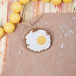 Klart набор для вышивания 10-014 Брошь. Яичница 5 х 4.5 см