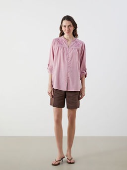 Ka??k Yaka ?i?ek Nak??l? Kad?n G?mlek