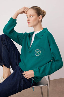 Zumrut Yesili Yar?m Pat Fermuarl? Nak?sl? Oversize/Genis Kal?p Orme Sweatshirt TWOAW26SW00191