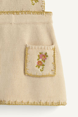 PICHI PUNTO FLORES BORDADAS PUNTO DE CRUZ LIMITED EDITION / Blanco - Zara фото 9