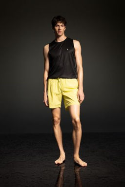 DeFactoFit Regular Fit Bask?l? K?sa Boy Deniz Sortu