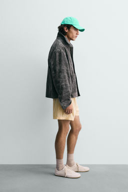 CAZADORA RELAXED FIT PIEL SERRAJE / Gris