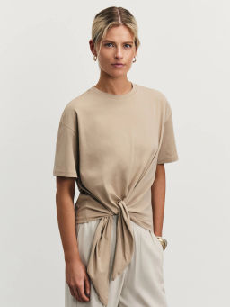 Футболка с завязкой на талии / Zarina