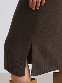 Yar?m Bal?k?? Yaka Y?rtma?l? Triko Elbise