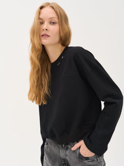 Свитшот укороченный с декором "Уголь" женский