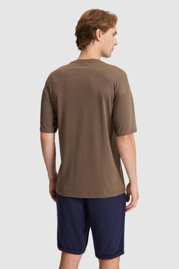 Erkek Kahverengi Comfort Fit Bisiklet Yaka Ti__rt