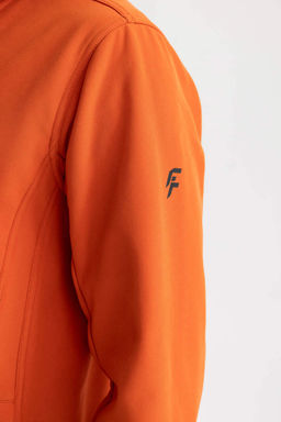 Водоотталкивающее пальто из софтшелла с капюшоном стандартной посадки DeFactoFit  фото 5