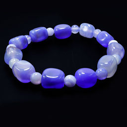 Браслет из камня Лазурный агат привлекает новые знакомства и возможности, карьерный рост