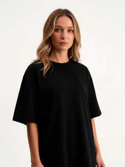 Базовая футболка Oversized