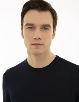 Базовый трикотажный свитер приталенного кроя темно-синего цвета с круглым вырезом - Cacharel фото 2