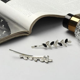 Цена за 2 шт. Невидимки для волос «Аннабелль», набор 2 шт., лепесток чёрный, 6.5 см, серебро