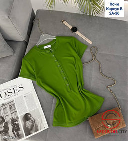 Футболка женская с пуговицами