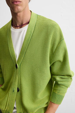 WASHED CARDIGAN WITH REVERSE EFFECT - Zara фото 3