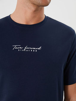 Bisiklet Yaka Bask?l? Erkek Ti??rt