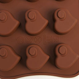 Форма для конфет и шоколада Доляна Сердцеедка, силикон, 21.5?11?1.5 см, 15 ячеек, коричневая фото 4