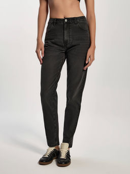 CONTE Чёрные джинсы Basic slim с эффектом потёртостей из eco-friendly денима CON-828 washed black - Conte elegant фото 5