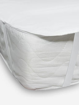 Наматрасник Защита и Комфорт с резинкой по углам трикотаж Double jersey