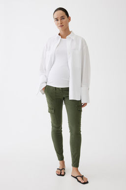 MAMA Pantalon cargo ajustado